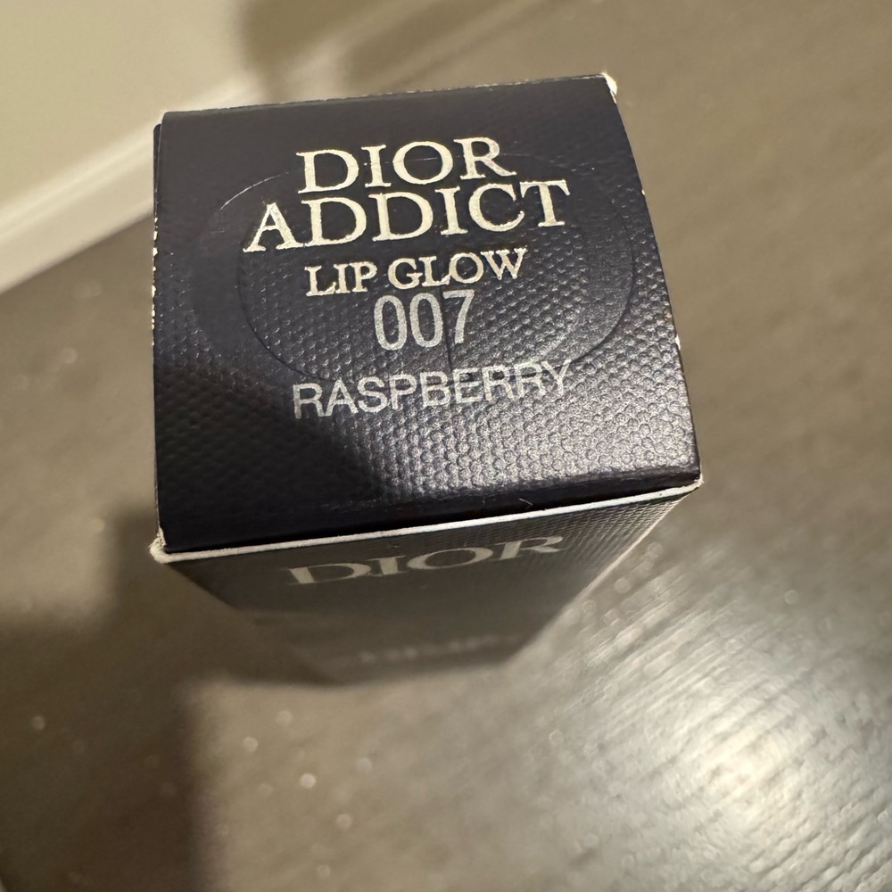 NIB- Dior Addict Lip Glow - Picture 9 of 11